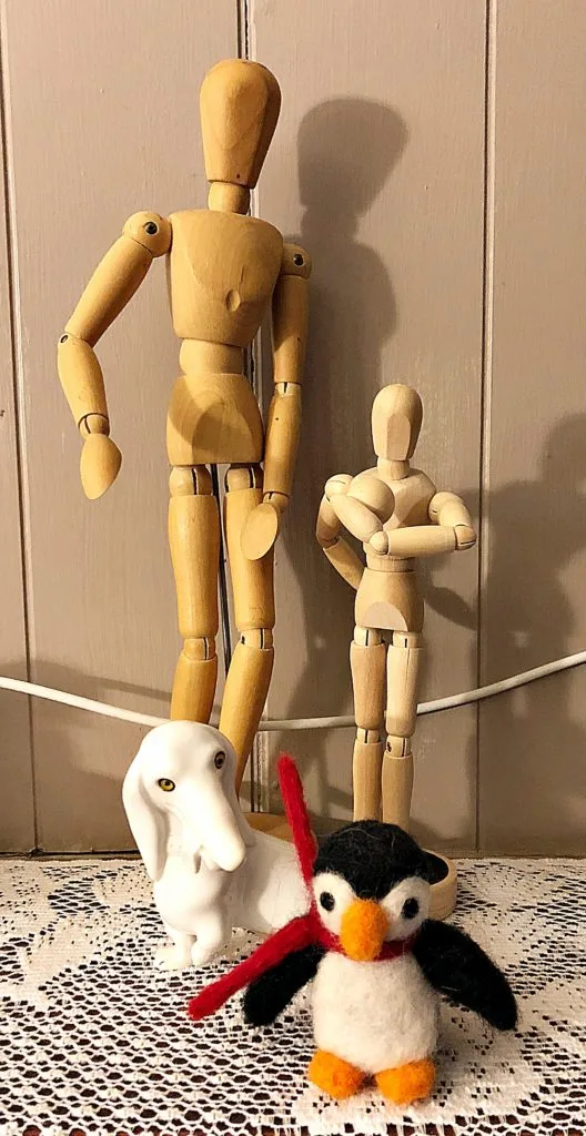 wood mannekins dog penguin fake body kun
